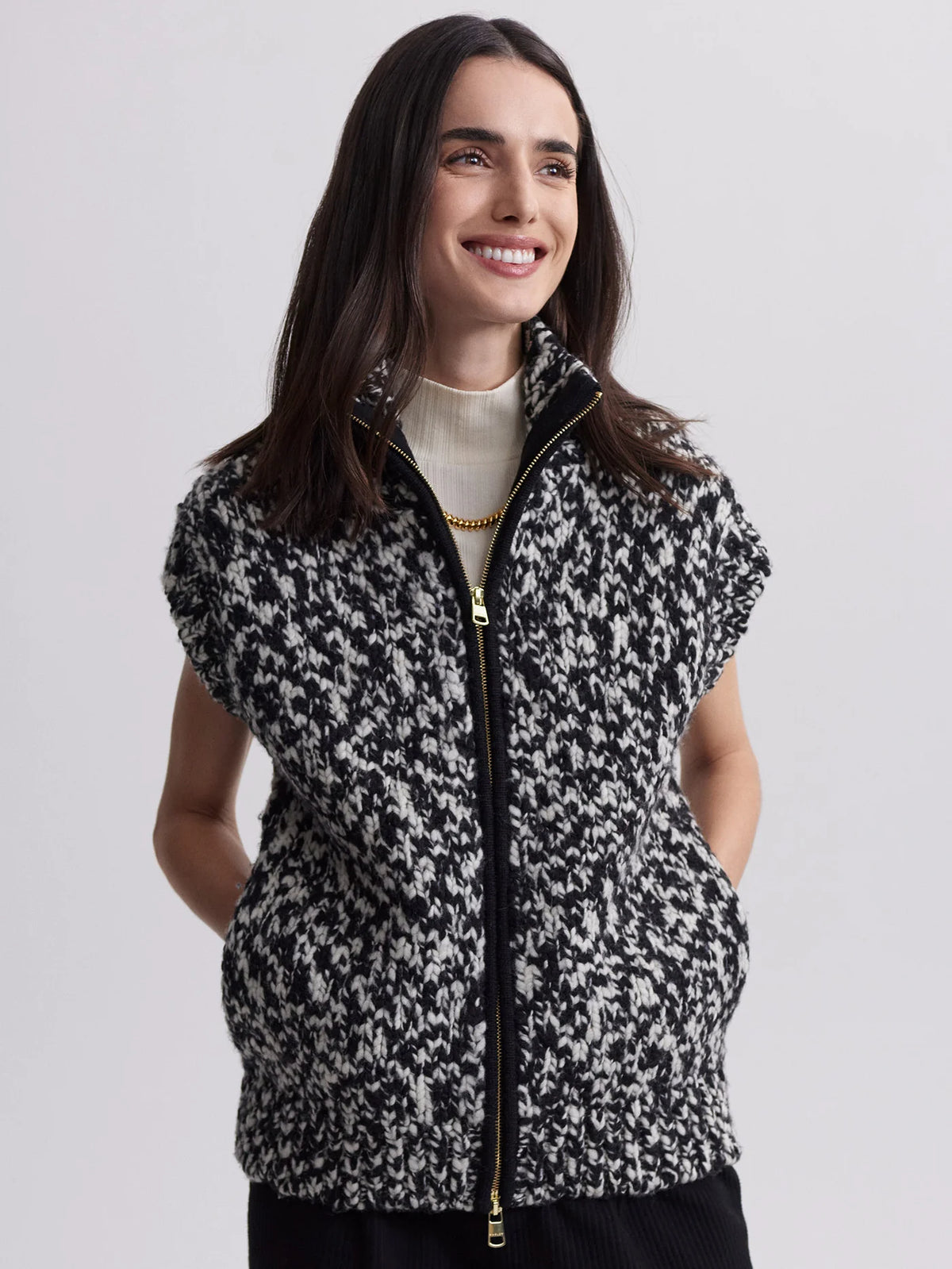 Sandy Zip Through Knit Gilet