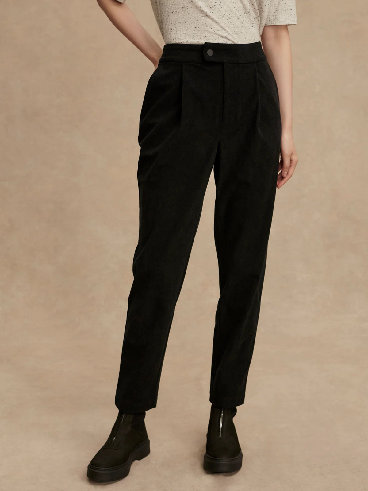 Stretch Needle Cord Tapered Trouser Regular