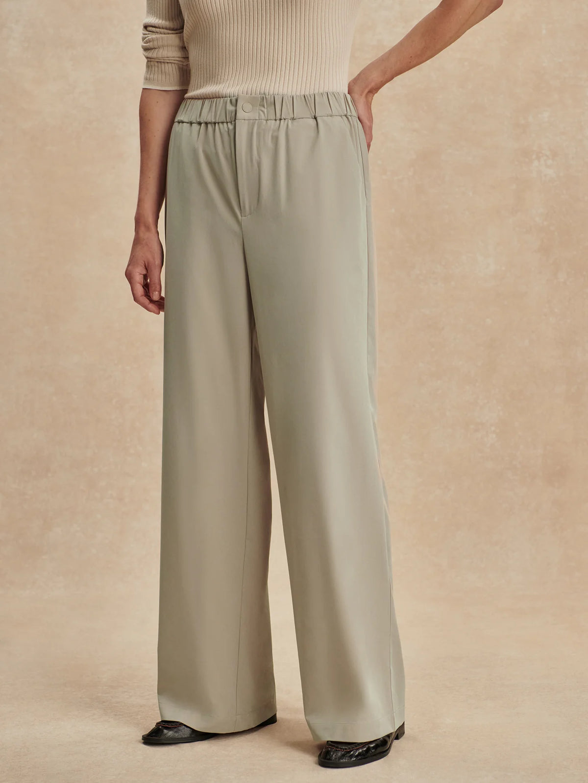 Lightweight Stretch Wide Leg Travel Pant Regular