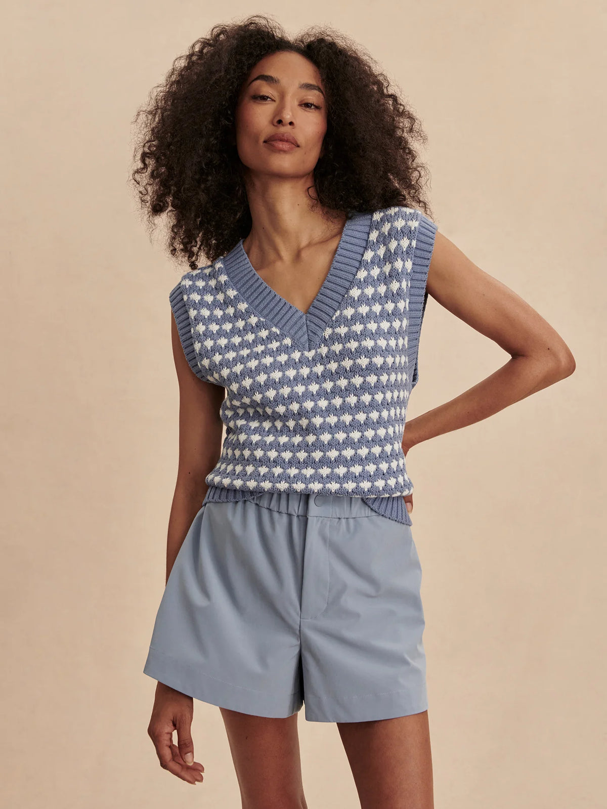 Nila Mid Rise Short 3.5