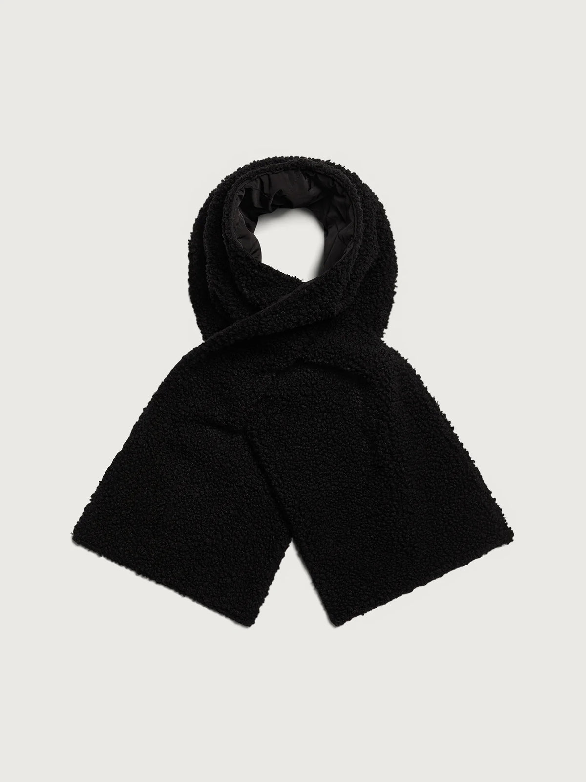 Coronet Quilt Sherpa Scarf