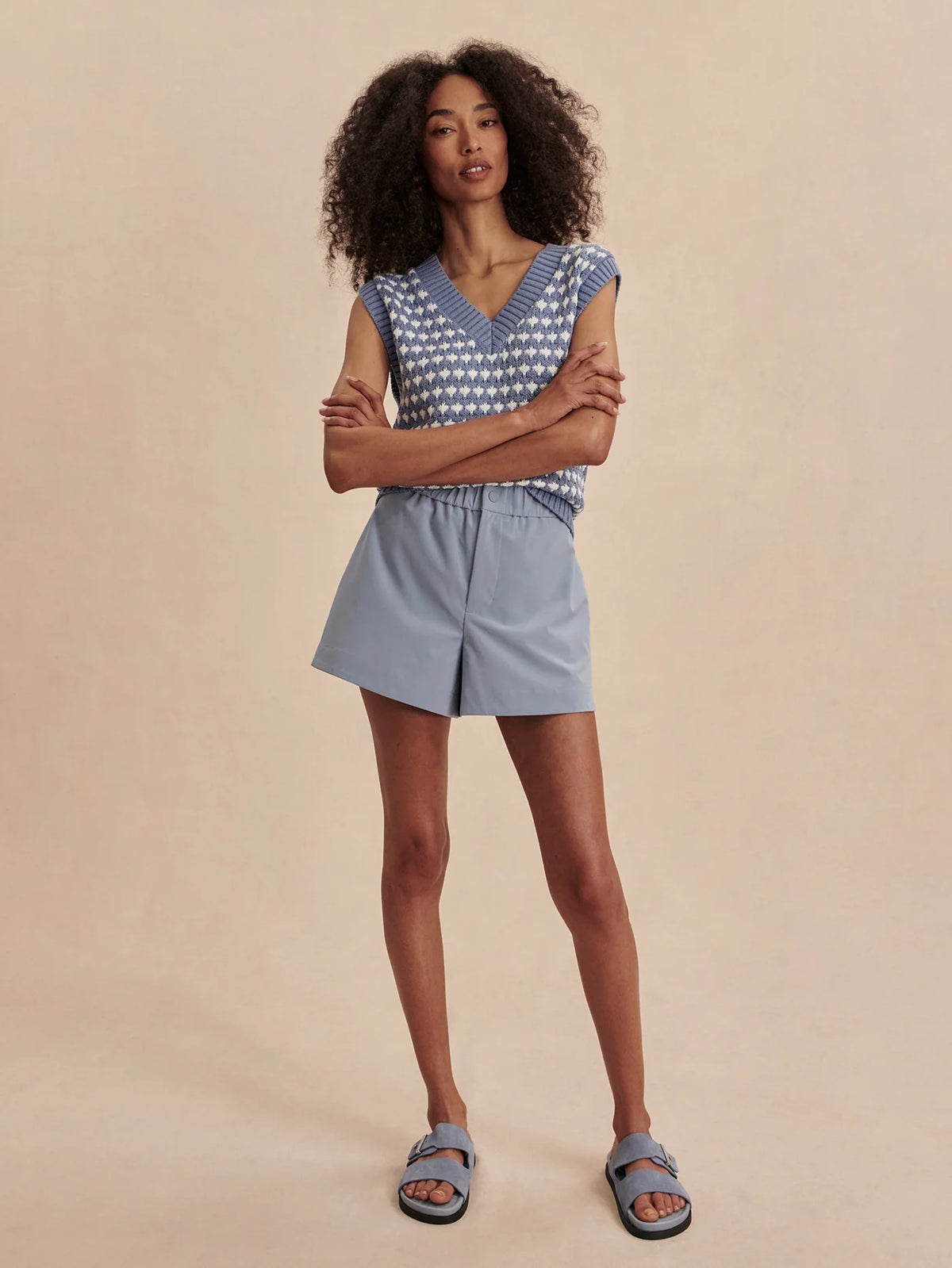 Nila Mid Rise Short 3.5