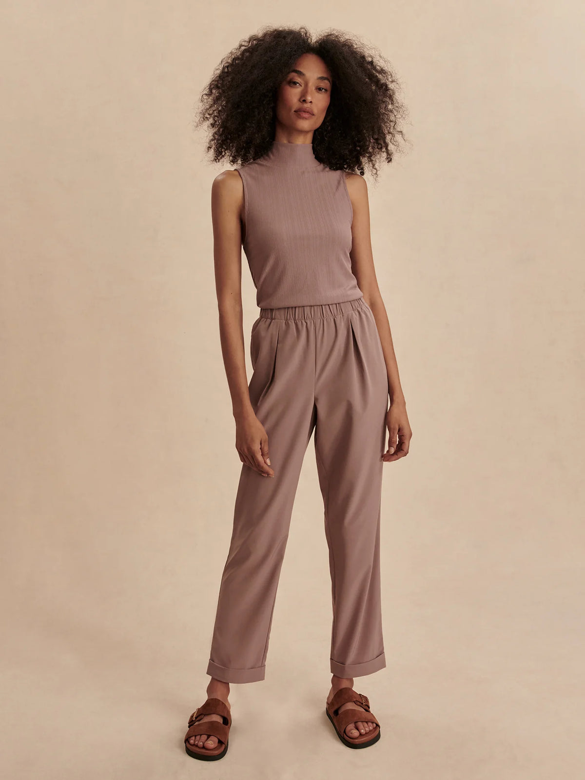 Lightweight Stretch Pleated Travel Pant Long